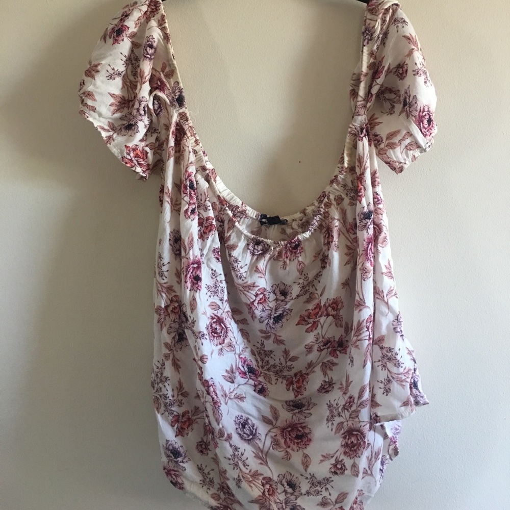 floral off the shoulder top